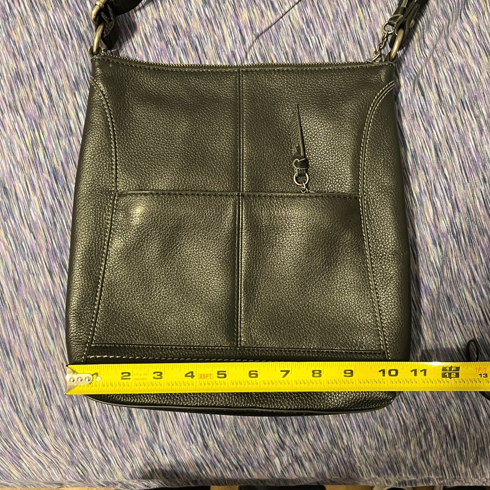 The Sak Sleek Black Leather Crossbody Bag - Picture 5 of 11